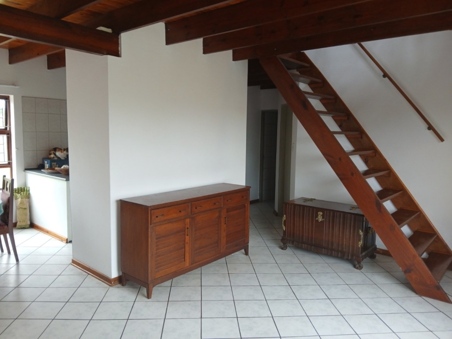4 Bedroom Property for Sale in Noorsekloof Eastern Cape